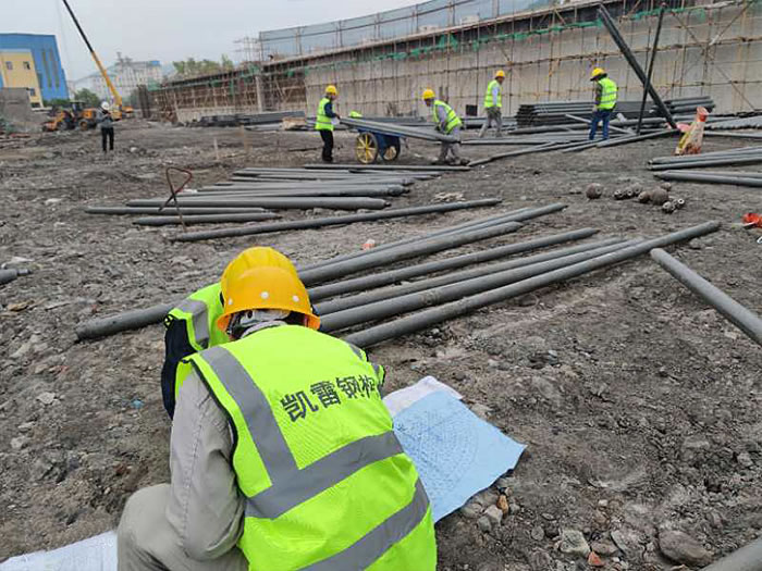 津南螺栓球网架结构